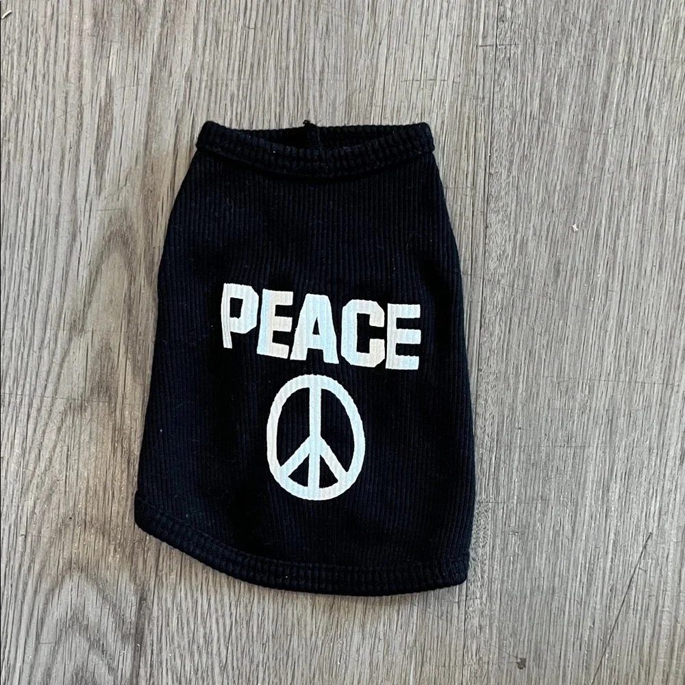 Black 'PEACE' Graphic Dog Tee